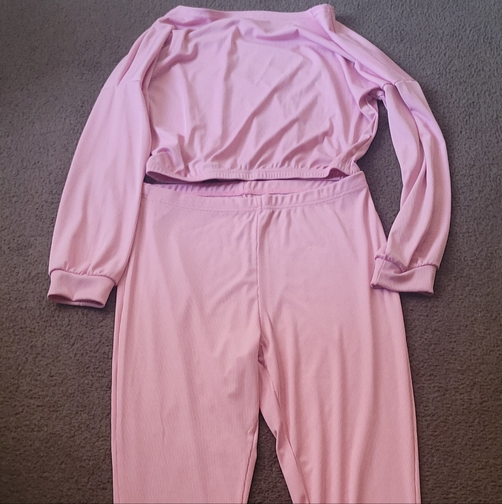 Pink Tracksuit - Picture 5 of 6